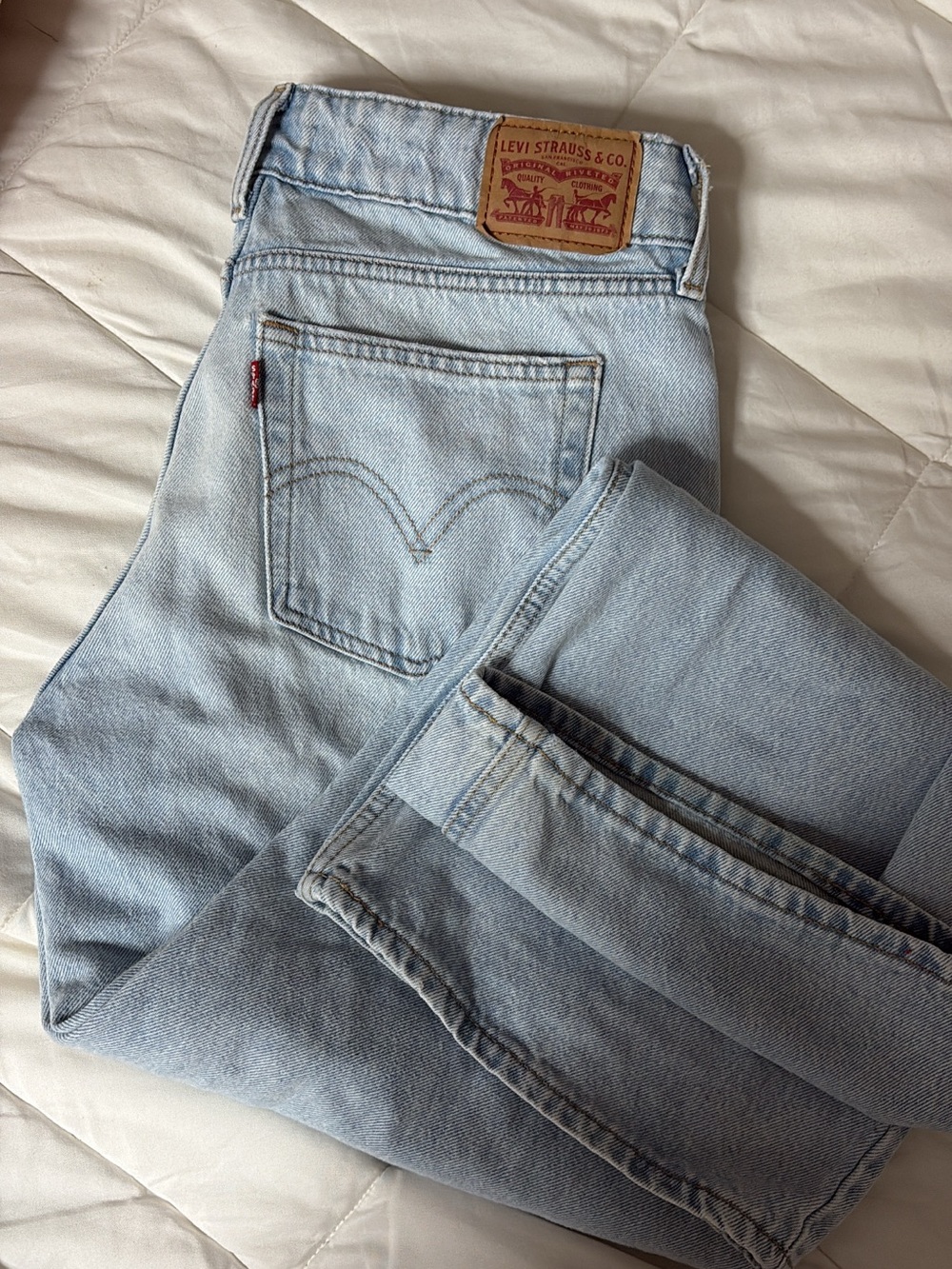 Levi's Superlow Loose Jeans - Light Wash - Picture 3 of 4